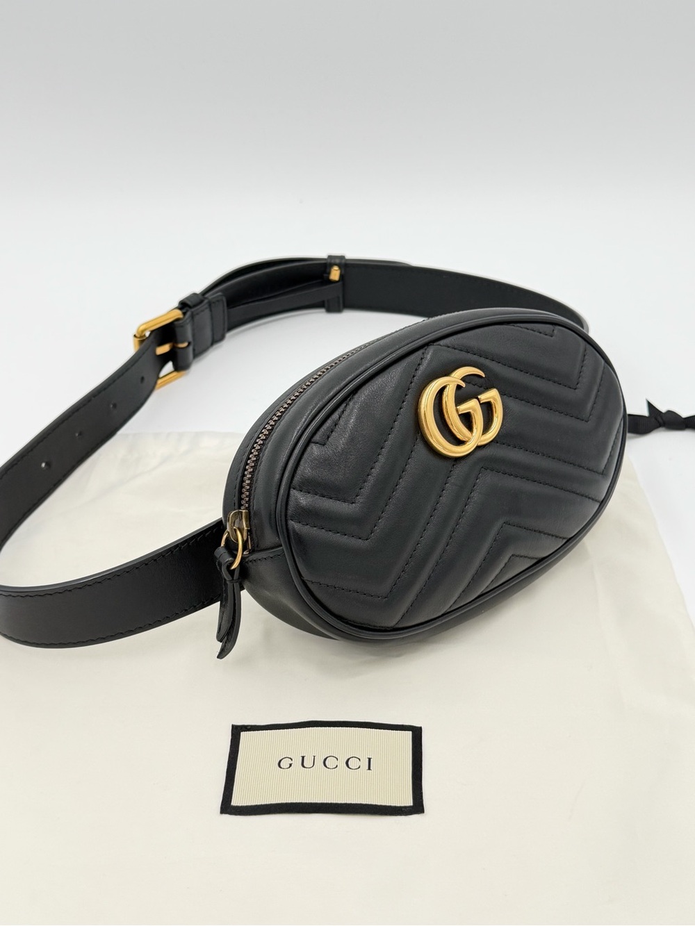 🖤💛Gucci GG Marmont Belt Bag Black and Gold w/Dust Bag and Entrupy COA Excellent!